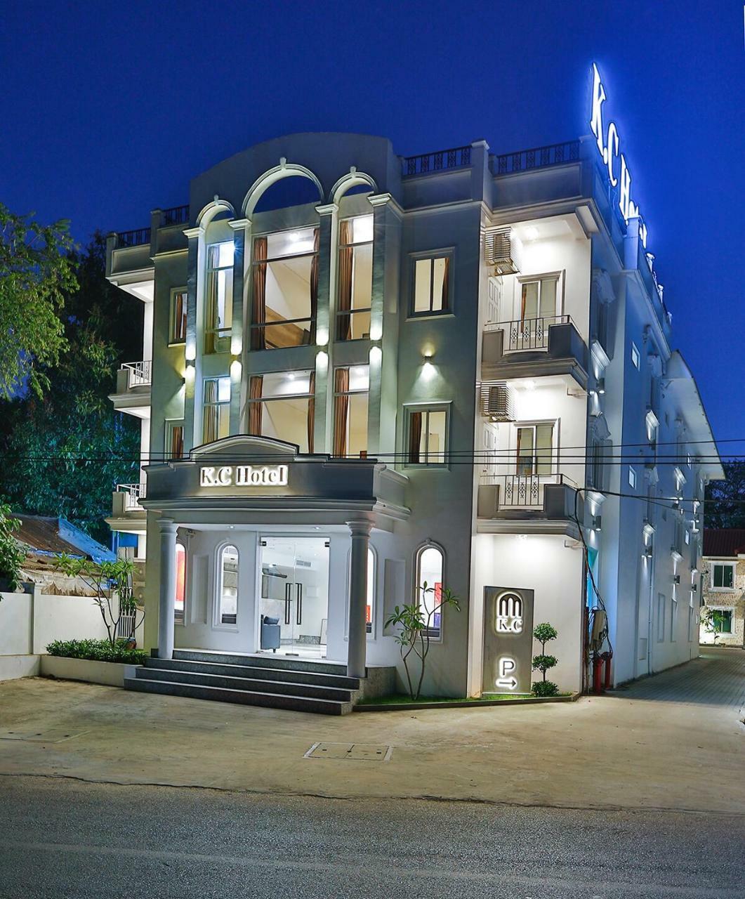 K.C Residence Янгон Екстер'єр фото